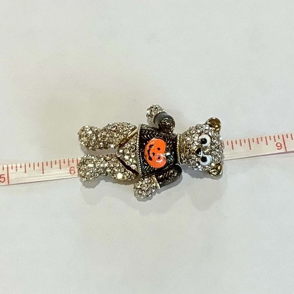 Gold-Tone Crystal Pumpkin Bear Brooch Pin - Picture 10 of 11